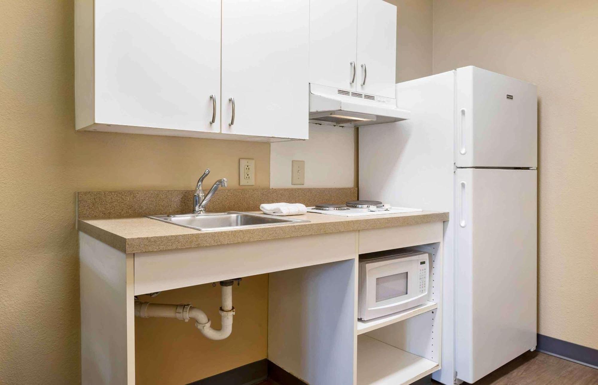 Extended Stay America Select Suites - Columbia - Ft Jackson Exterior foto