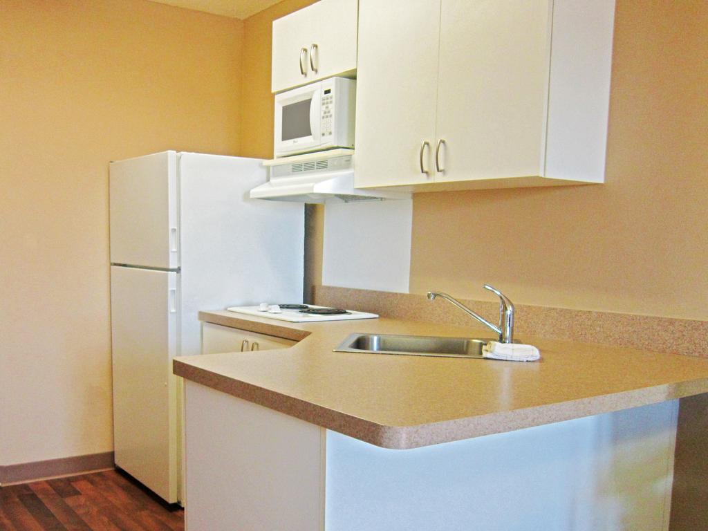 Extended Stay America Select Suites - Columbia - Ft Jackson Exterior foto